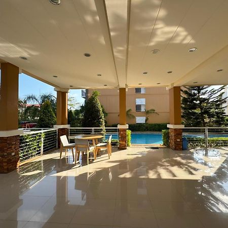 2 Bedroom And Studio Apartments With Private Pool And Gym In Vista Manors Verdant Puerto Princesa Exterior foto