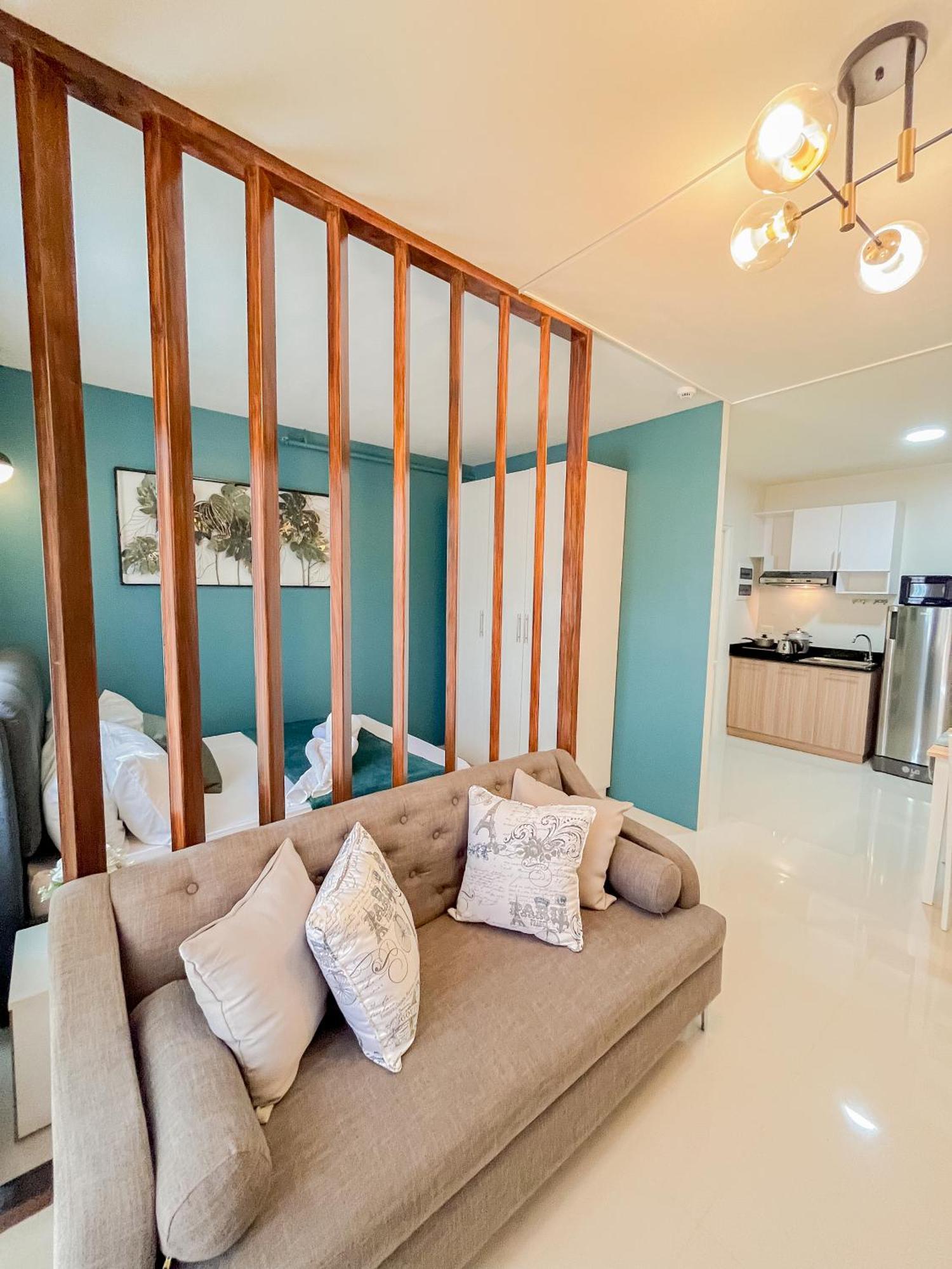 2 Bedroom And Studio Apartments With Private Pool And Gym In Vista Manors Verdant Puerto Princesa Exterior foto